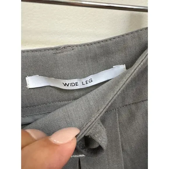 Bershka Grey Wide Leg Pleated Dress Trouser Career Pants Corporate Business Sz 8 - Picture 3 of 5